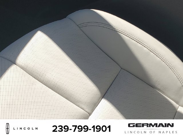 New 2026 Lincoln Aviator AWD image 28