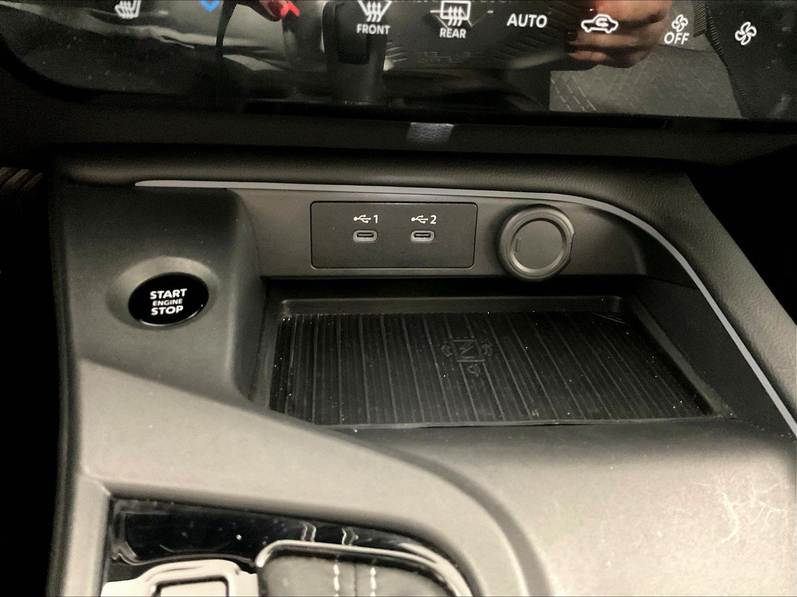 Certified 2026 Nissan Sentra SV w/ SV Convenience Package FWD image 16