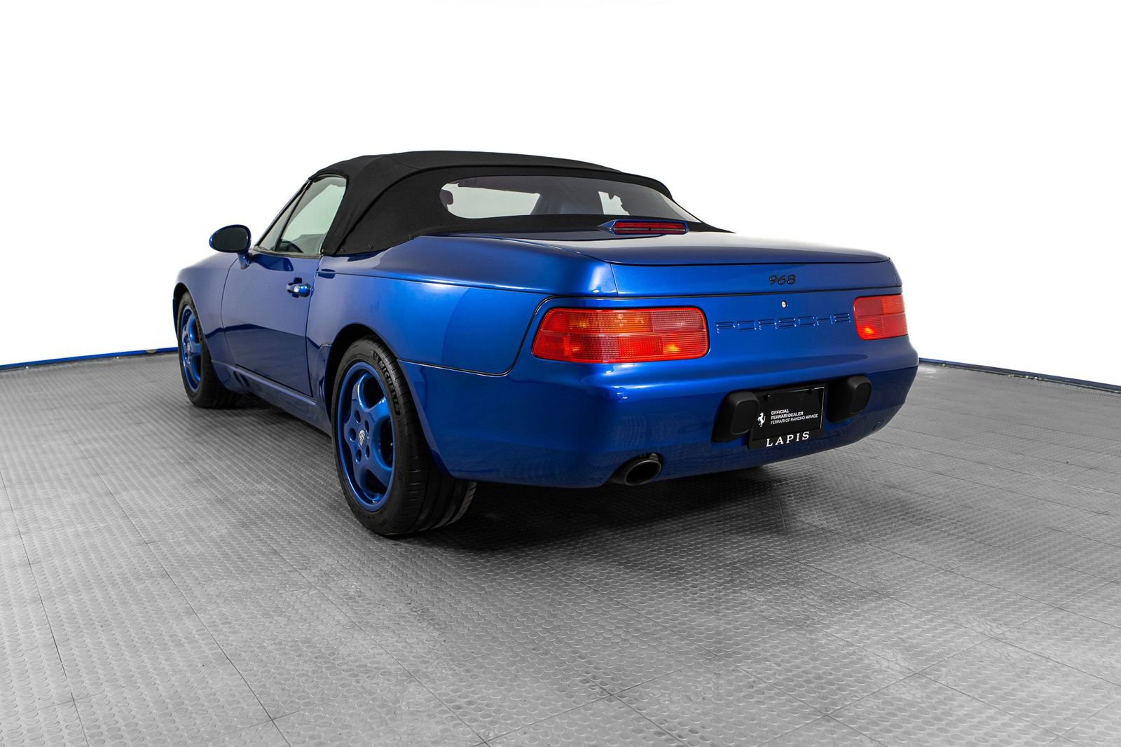 Used 1992 Porsche 968 Cabriolet image 4