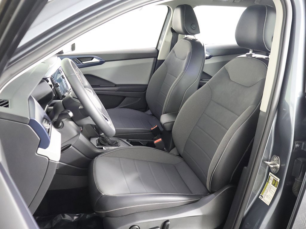 Used 2022 Volkswagen Taos SE image 29