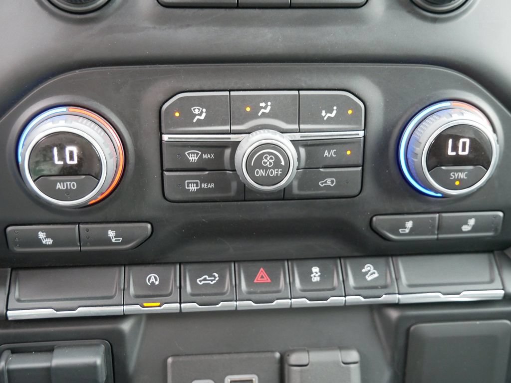 Used 2022 Chevrolet Silverado 1500 RST AWD/4WD image 21