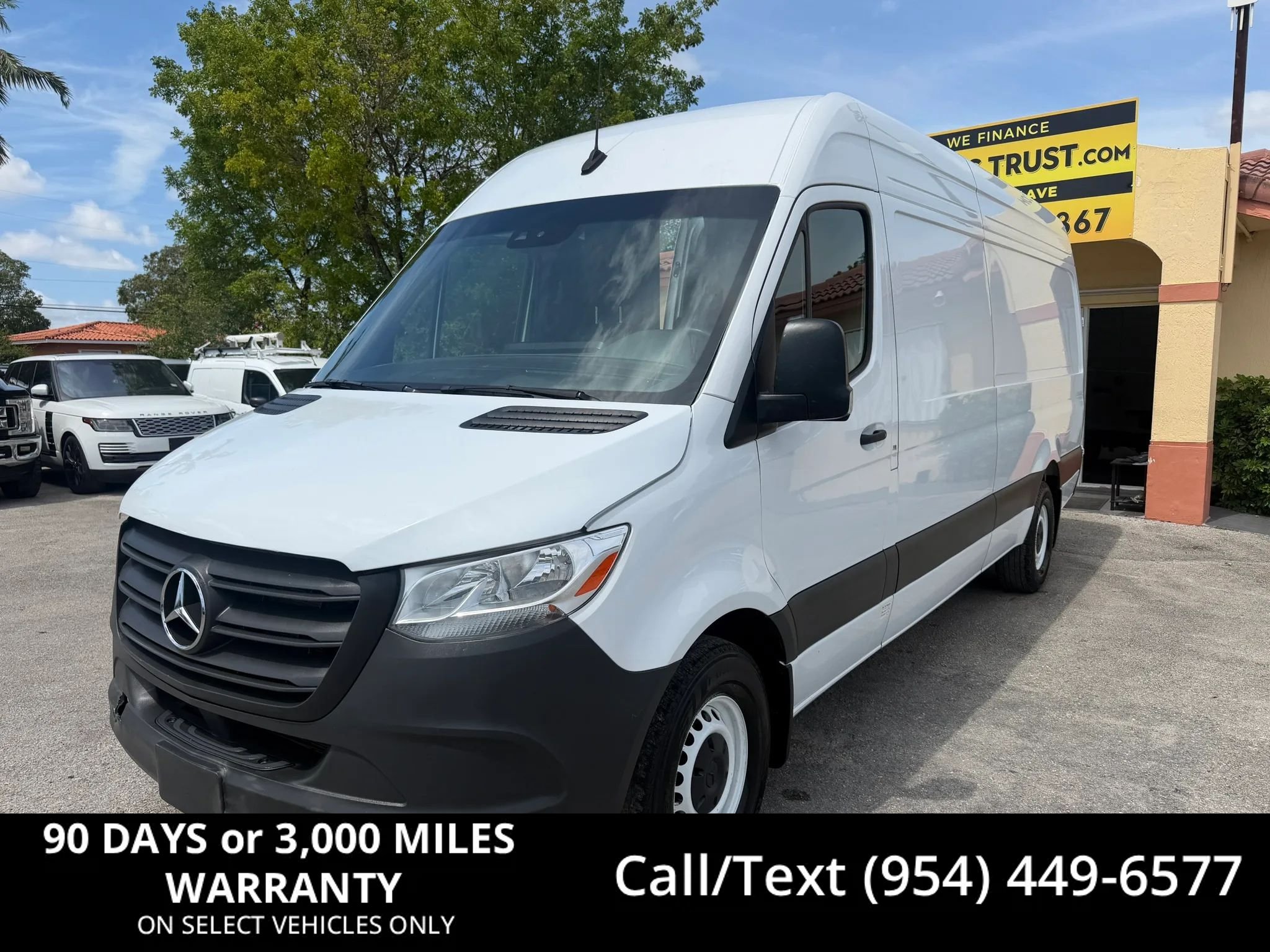 Used 2024 Mercedes-Benz Sprinter 2500 image 1