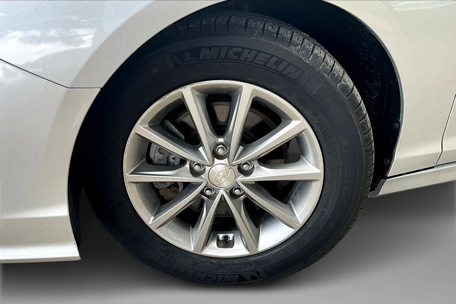 Used 2018 Hyundai Sonata ECO image 9