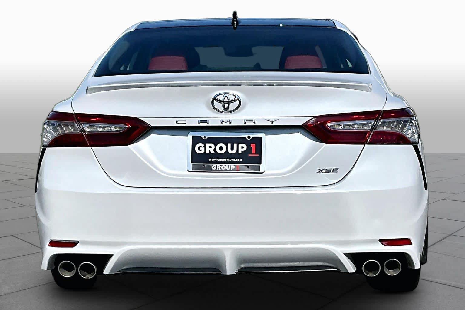 Used 2020 Toyota Camry XSE FWD image 5