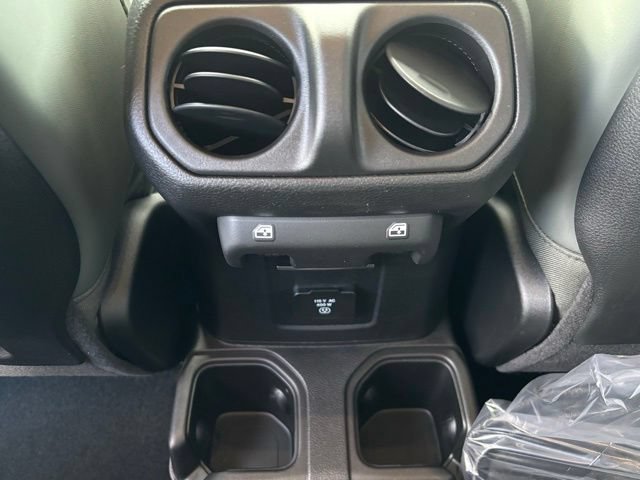 New 2026 Jeep Gladiator Mojave w/ Technology Group AWD/4WD image 19