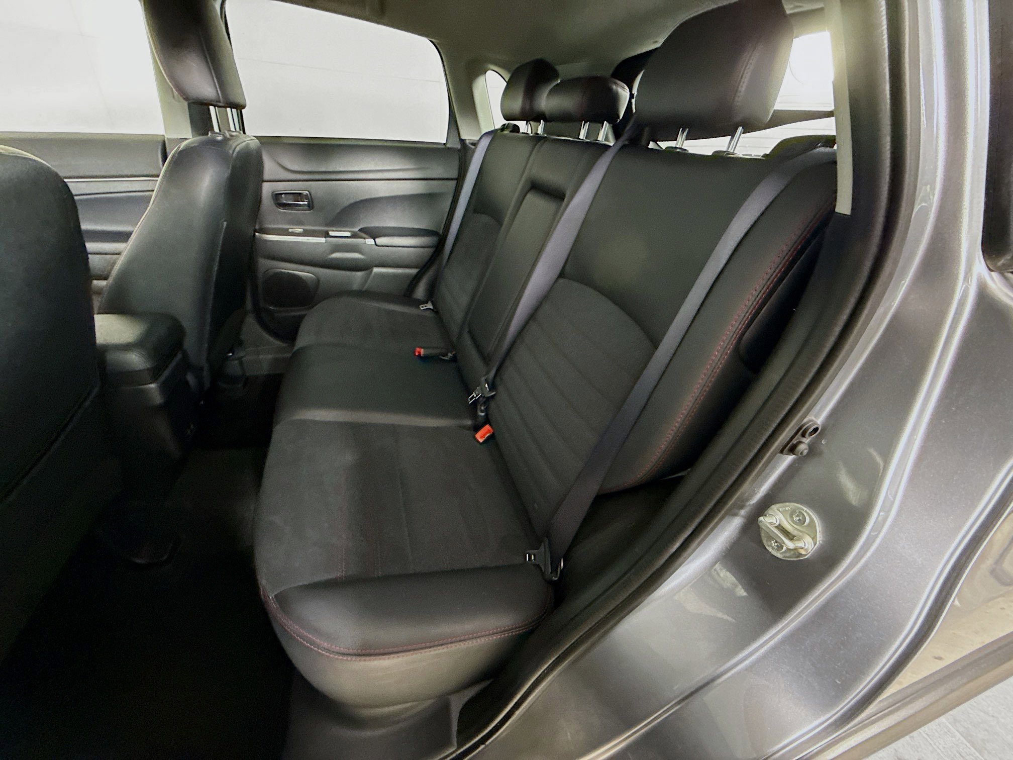 Used 2024 Mitsubishi Outlander Sport SE AWD/4WD image 28