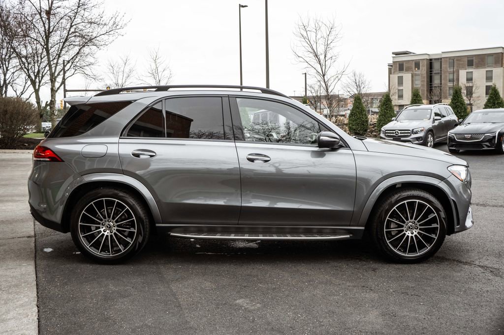Used 2023 Mercedes-Benz GLE 350 4MATIC image 3