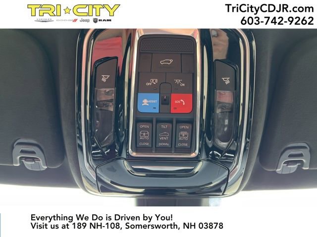 Used 2024 Jeep Grand Wagoneer Series II w/ Quick Order Packagew 28T image 42