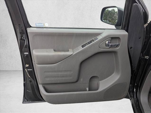Used 2018 Nissan Frontier SV AWD/4WD image 21
