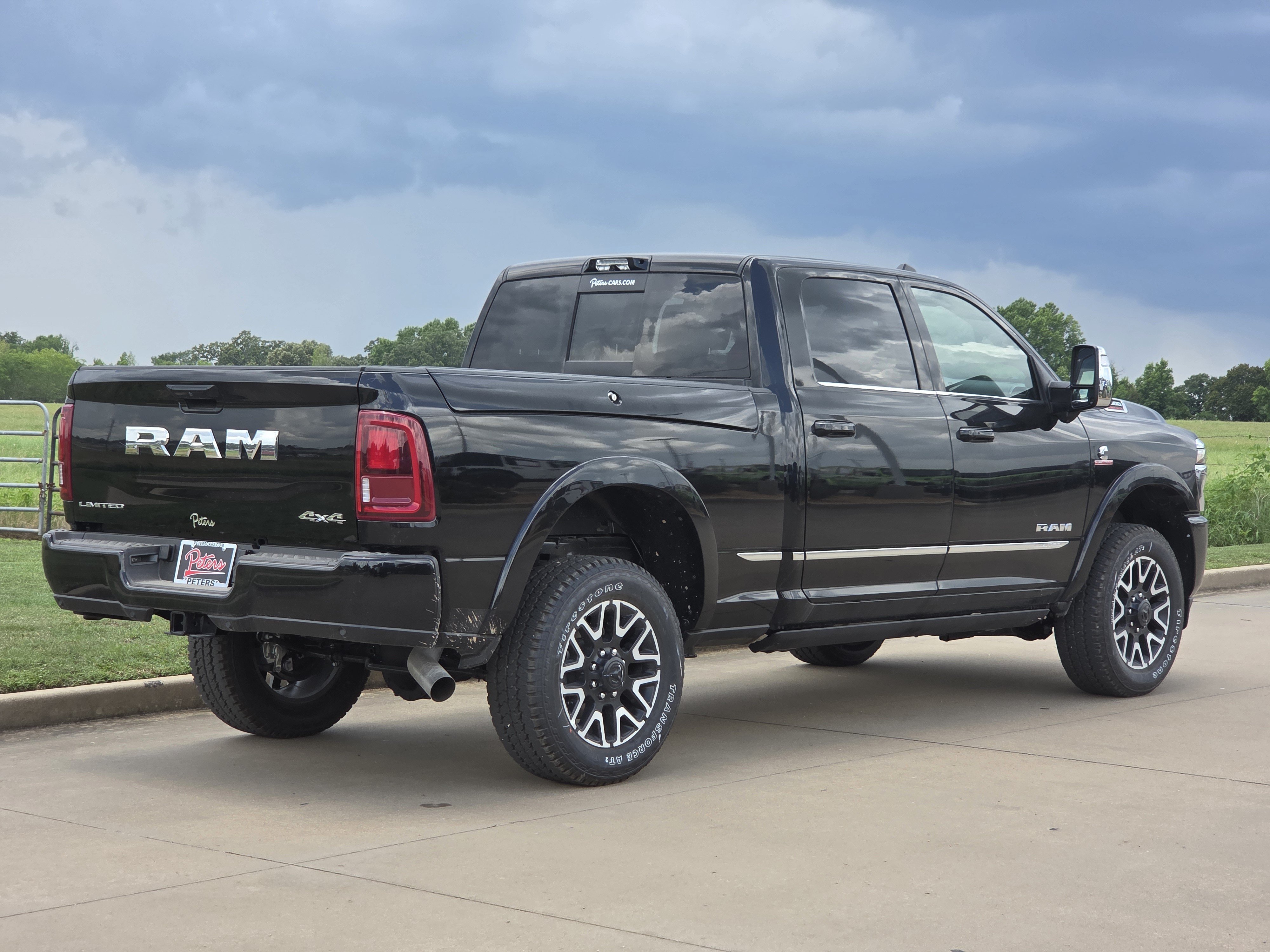 New 2026 RAM 2500 Limited AWD/4WD image 3