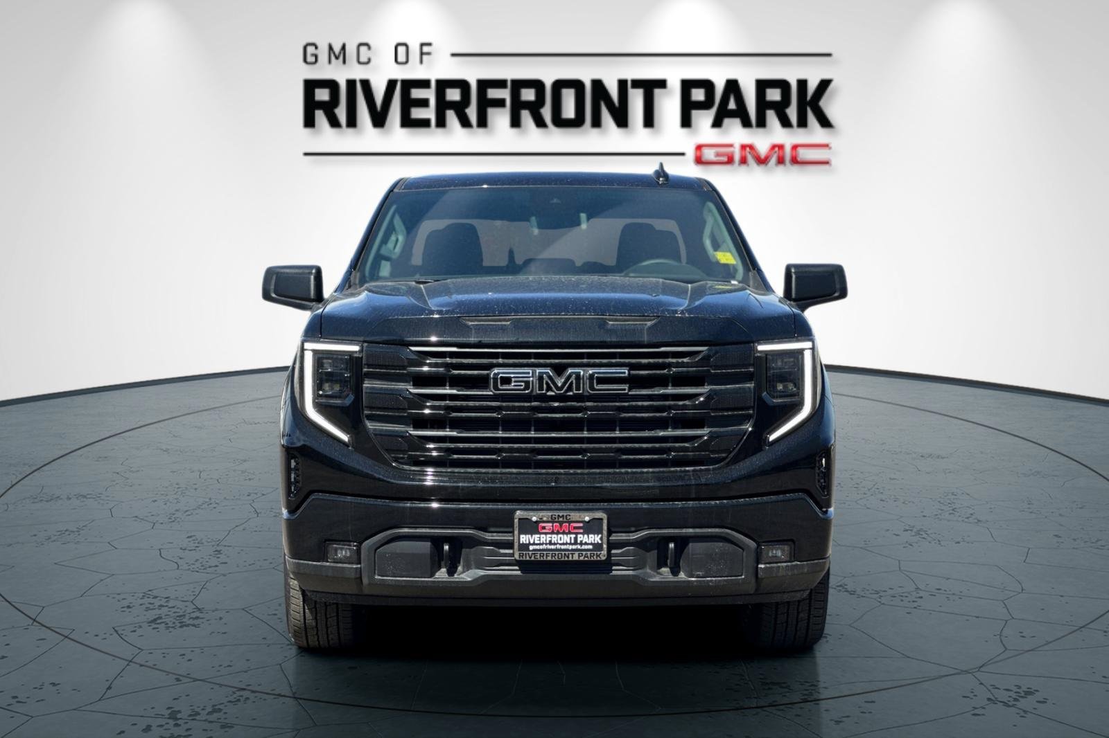 New 2025 GMC Sierra 1500 Elevation w/ Preferred Package image 8
