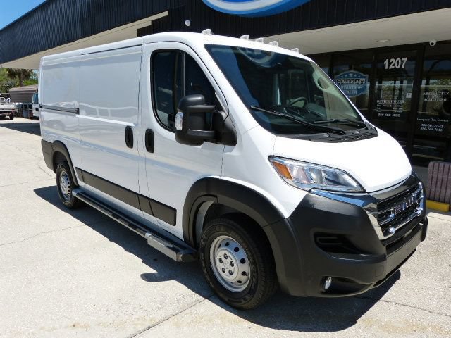 Used 2025 RAM ProMaster 2500 w/ U-Haul Equipment Group FWD image 6