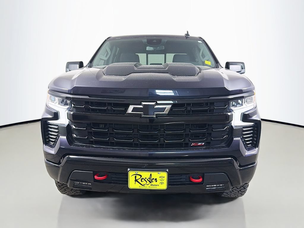Used 2024 Chevrolet Silverado 1500 LT Trail Boss w/ Convenience Package II AWD/4WD image 2