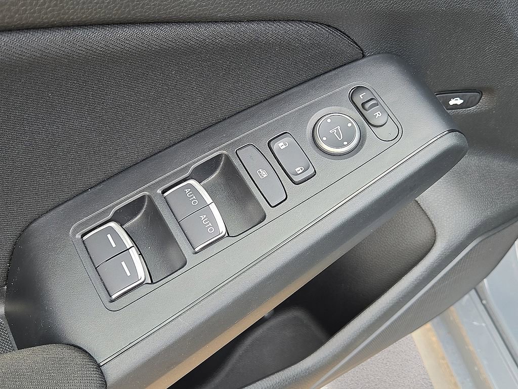 Used 2025 Honda Civic Sport image 21