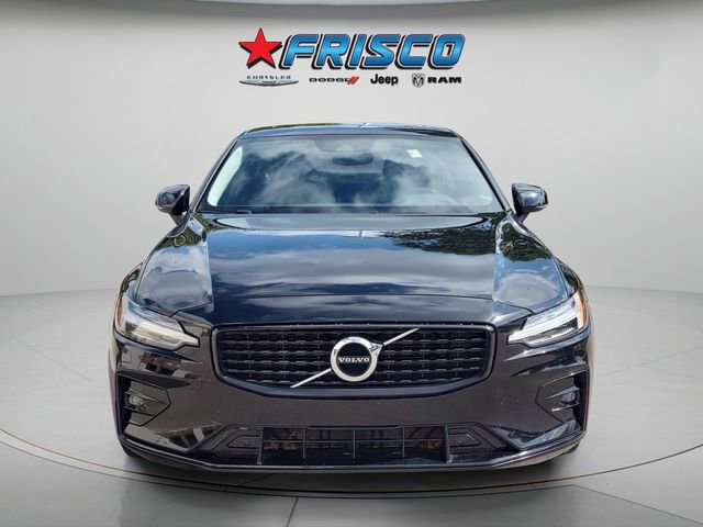 Used 2022 Volvo S60 B5 Momentum w/ Premium Package AWD/4WD image 2
