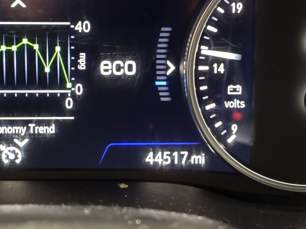 Used 2024 Buick Enclave Premium image 32