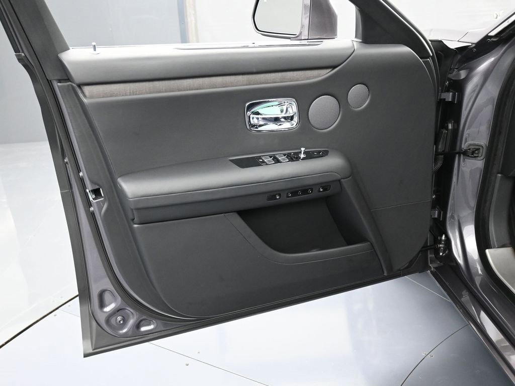 Certified 2023 Rolls-Royce Ghost image 14
