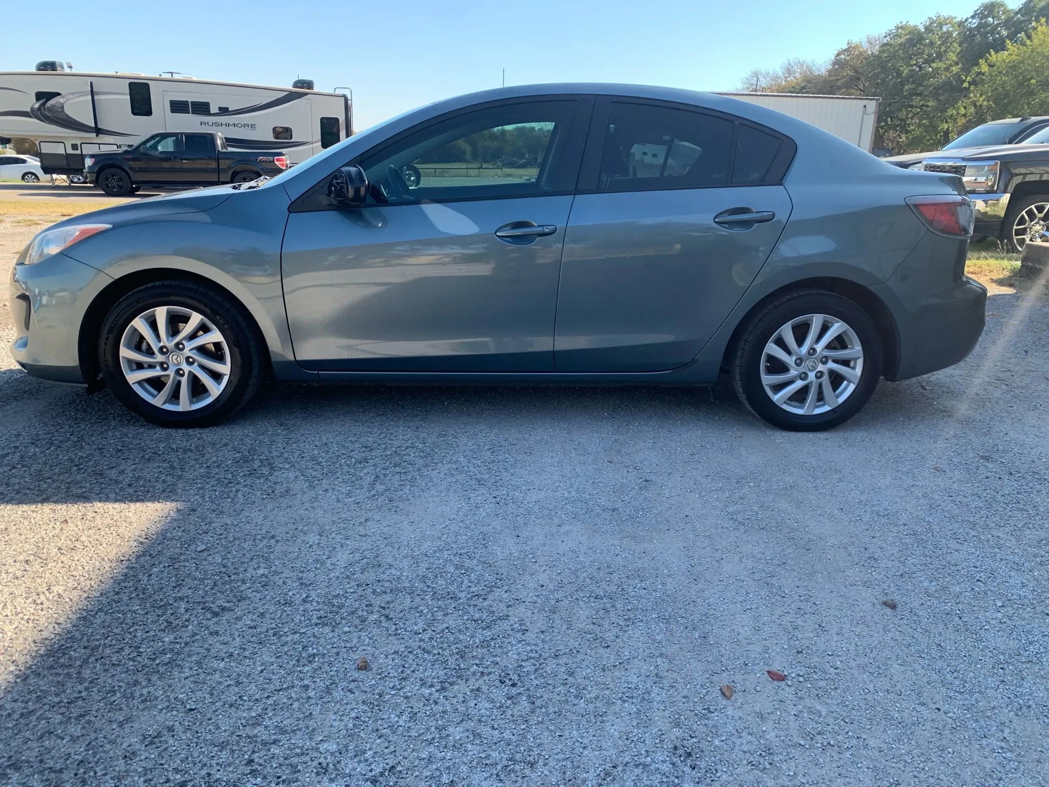 Used 2012 MAZDA MAZDA3 i Touring image 2