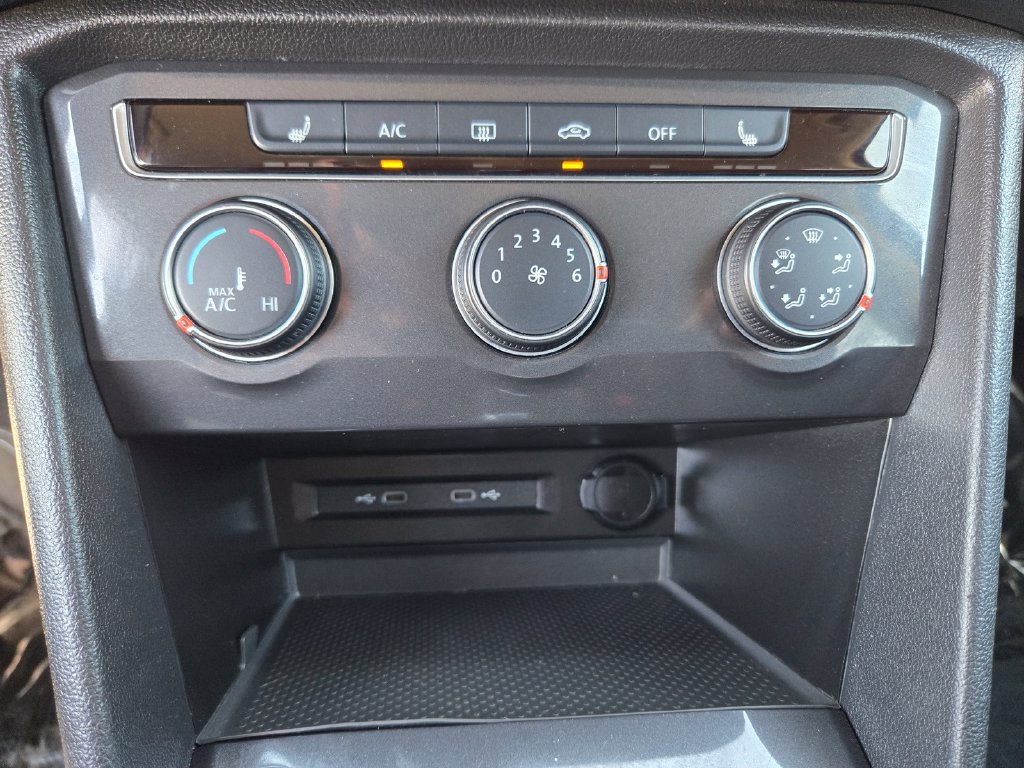 Used 2024 Volkswagen Tiguan Wolfsburg Edition AWD/4WD image 15
