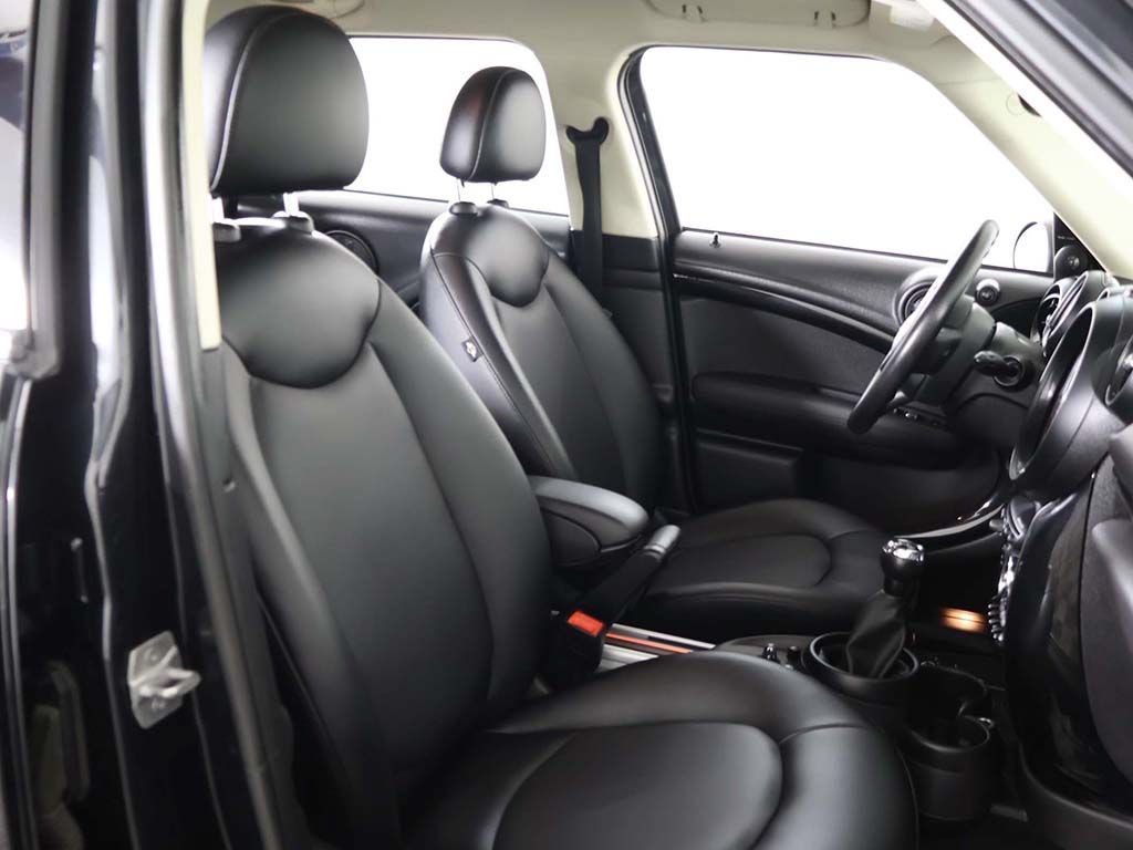 Used 2016 MINI Cooper Countryman FWD image 29