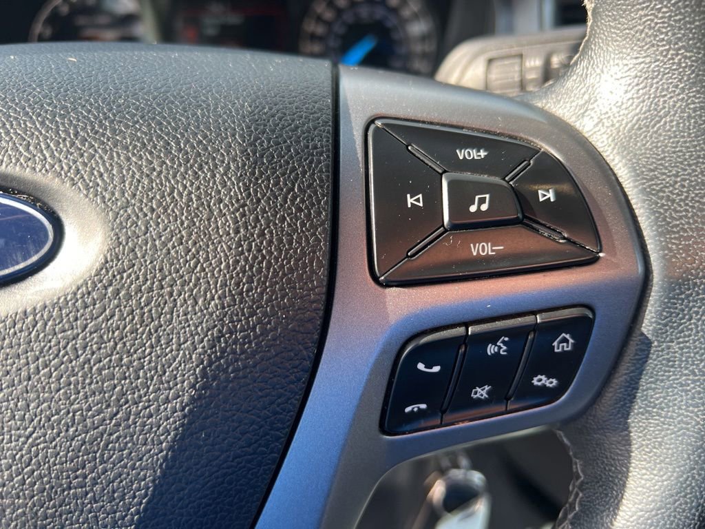 Used 2019 Ford Ranger XLT w/ Equipment Group 302A Luxury AWD/4WD image 12