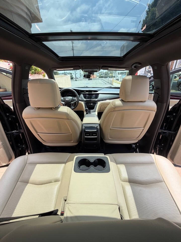 Used 2017 Cadillac XT5 Premium Luxury w/ Driver Assist Package FWD image 25