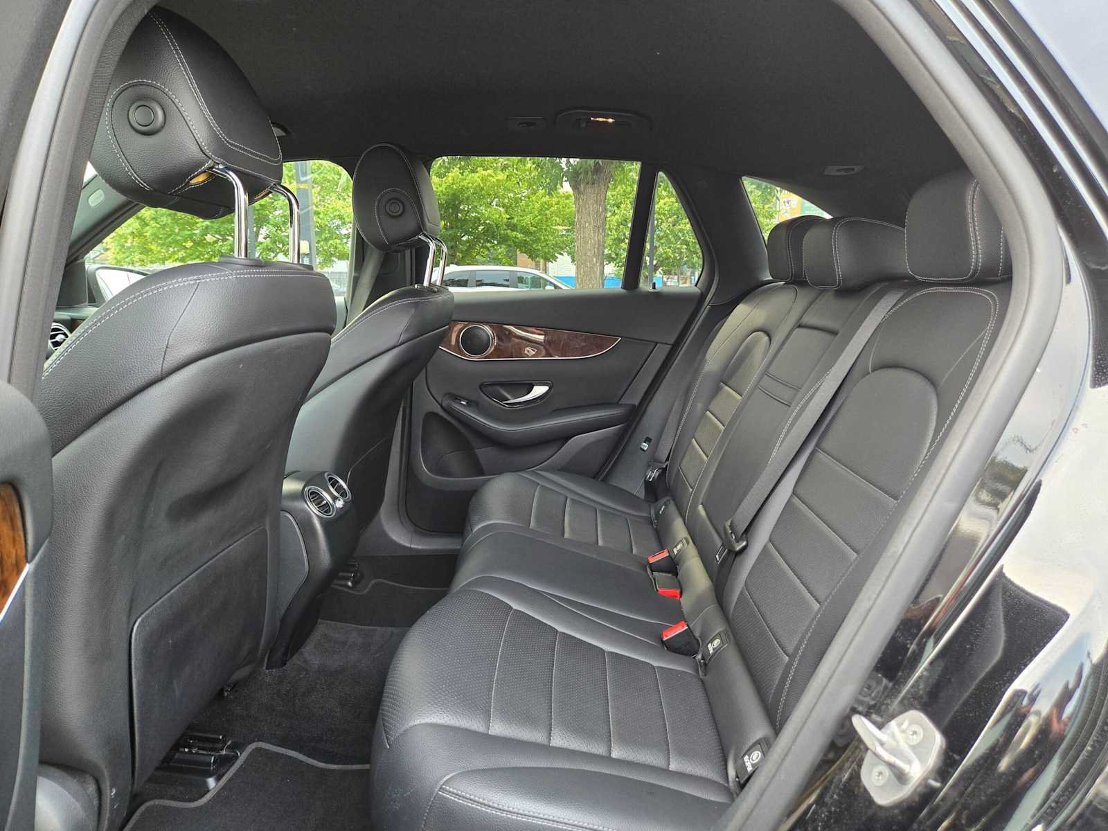 Used 2017 Mercedes-Benz GLC 300 image 16