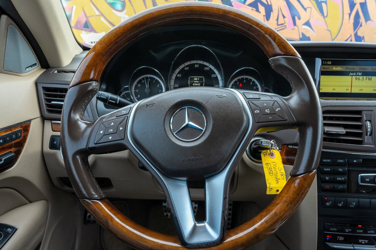 Used 2012 Mercedes-Benz E 350 Cabriolet image 32