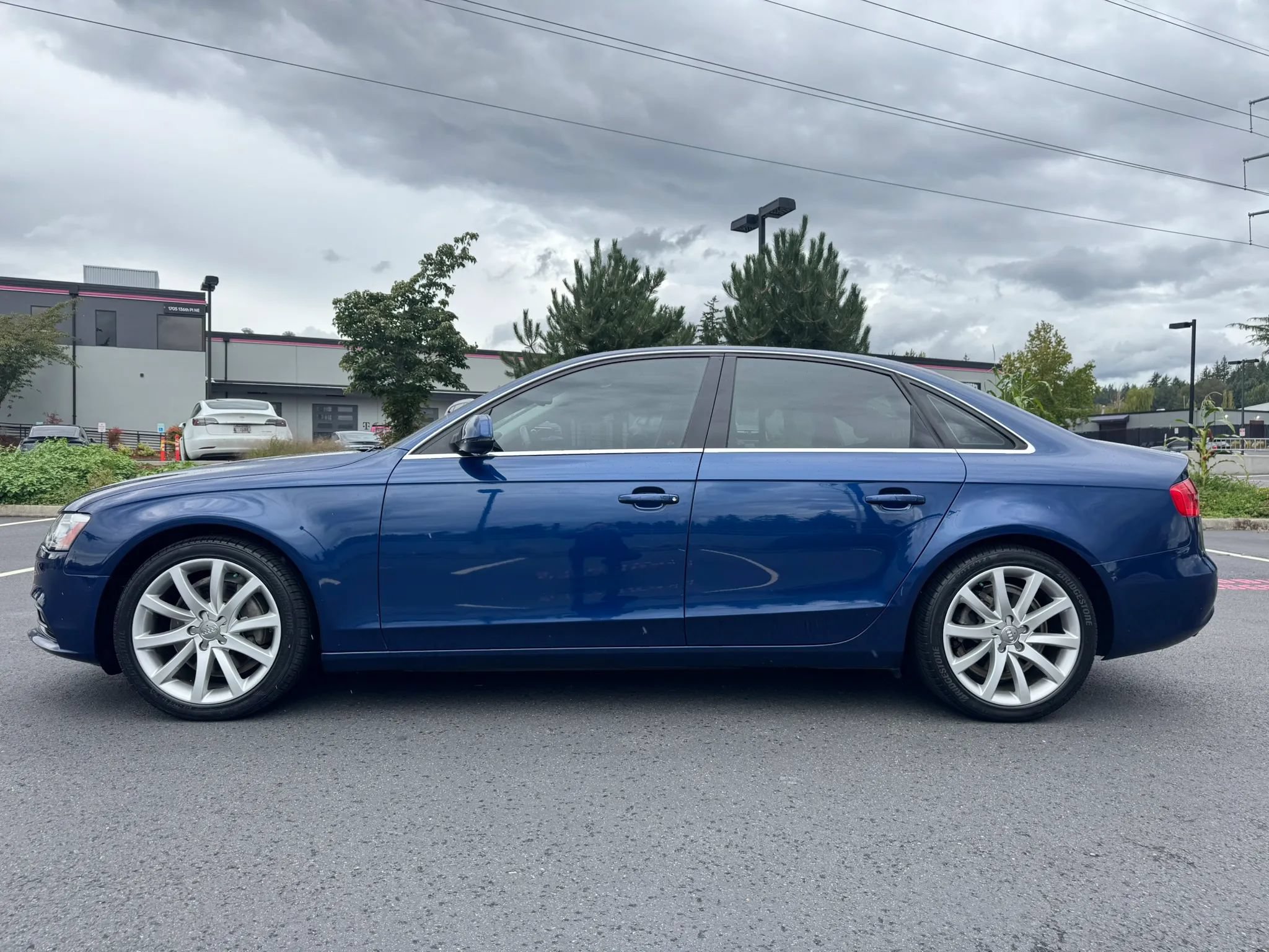 Used 2013 Audi A4 2.0T Premium Plus w/ Premium Plus Pkg AWD/4WD image 6