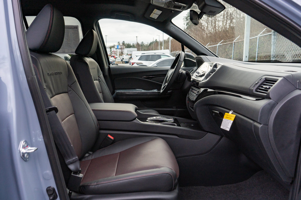 New 2026 Honda Ridgeline Black Edition image 16
