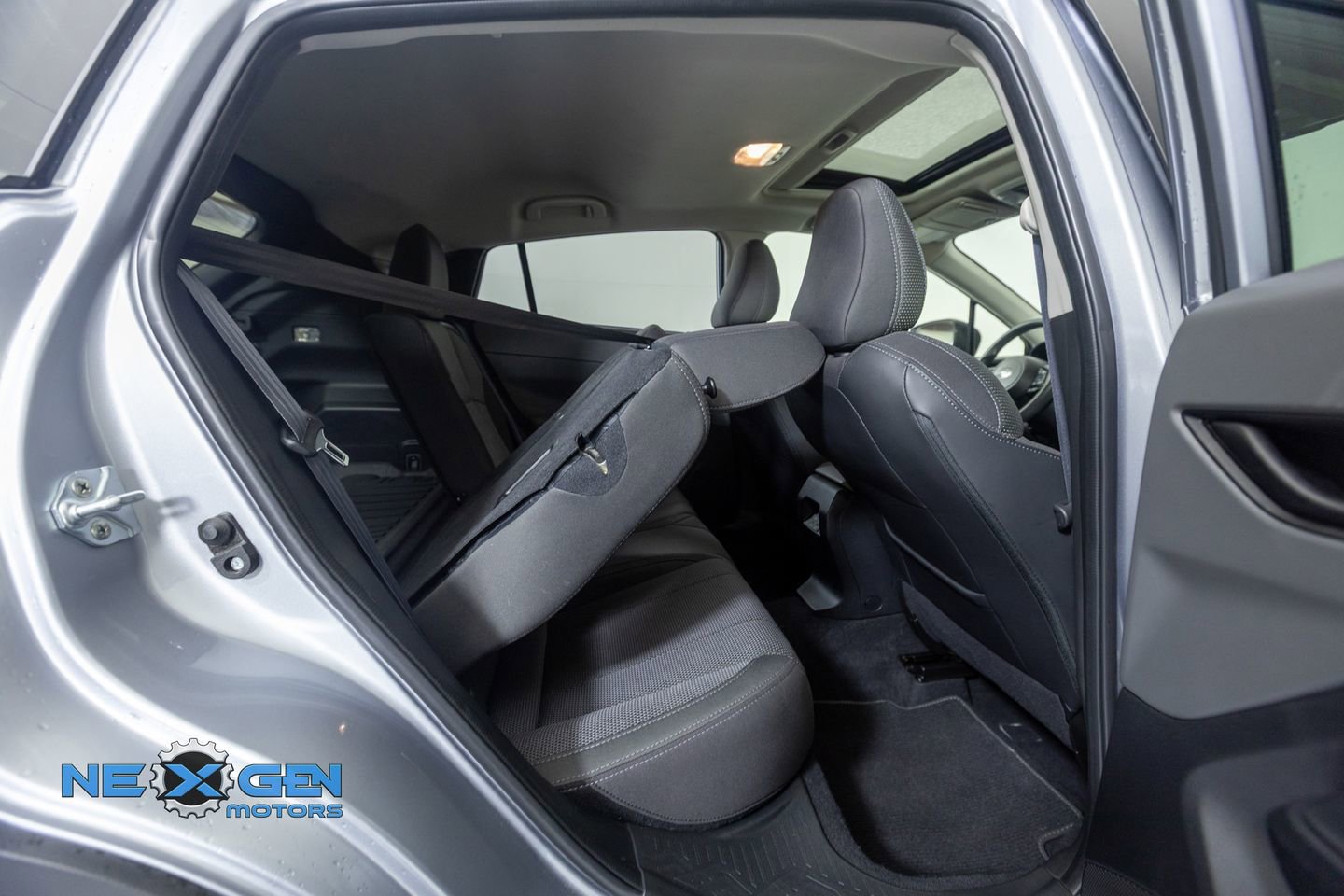 Used 2024 Subaru Crosstrek 2.0i Premium AWD/4WD image 34