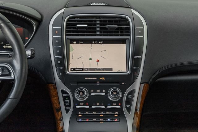 Used 2019 Lincoln Nautilus Reserve image 8