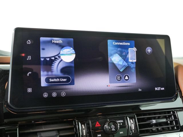 Used 2026 Nissan Pathfinder Platinum w/ Cargo Package FWD image 23