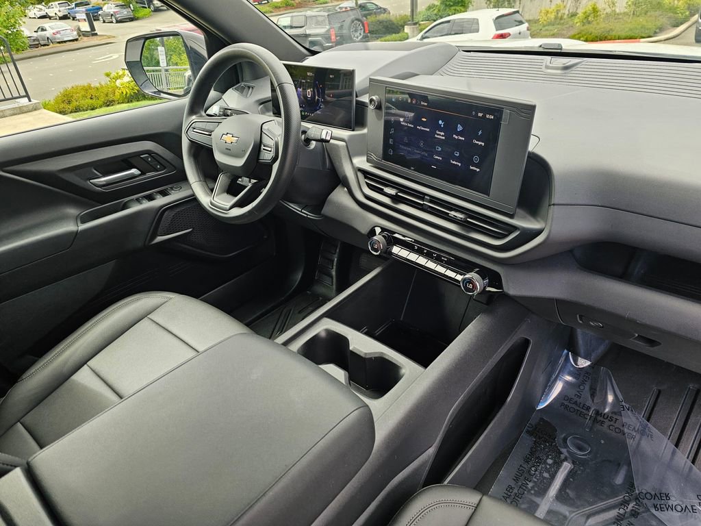 Used 2024 Chevrolet Silverado EV W/T AWD/4WD image 10