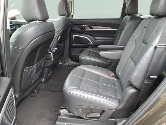 Used 2020 Kia Telluride EX w/ EX Premium Package AWD/4WD image 22