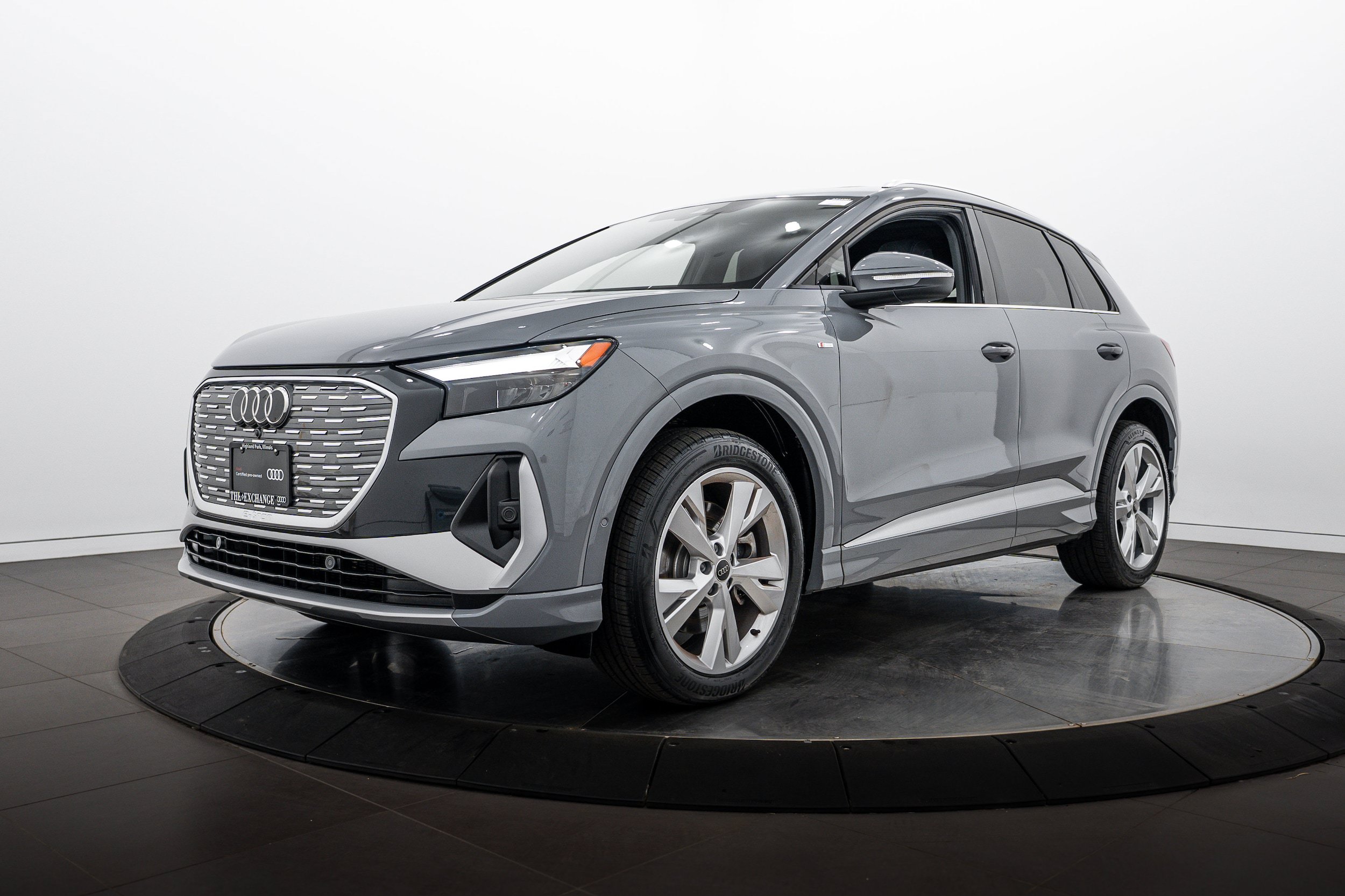Certified 2023 Audi Q4 e-tron Premium Plus w/ Premium Plus AWD/4WD image 7