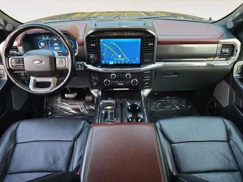 Used 2022 Ford F150 Lariat w/ Equipment Group 502A High image 10