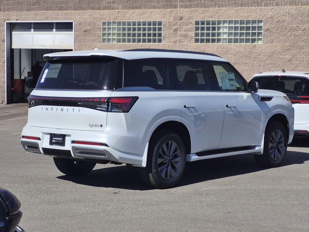 New 2026 INFINITI QX80 Pure image 4