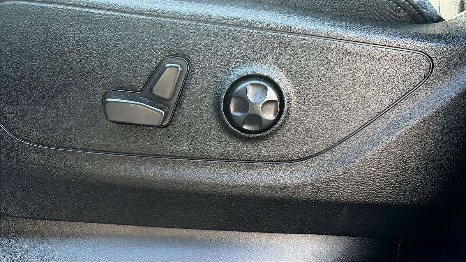 Used 2021 RAM 1500 Big Horn image 17