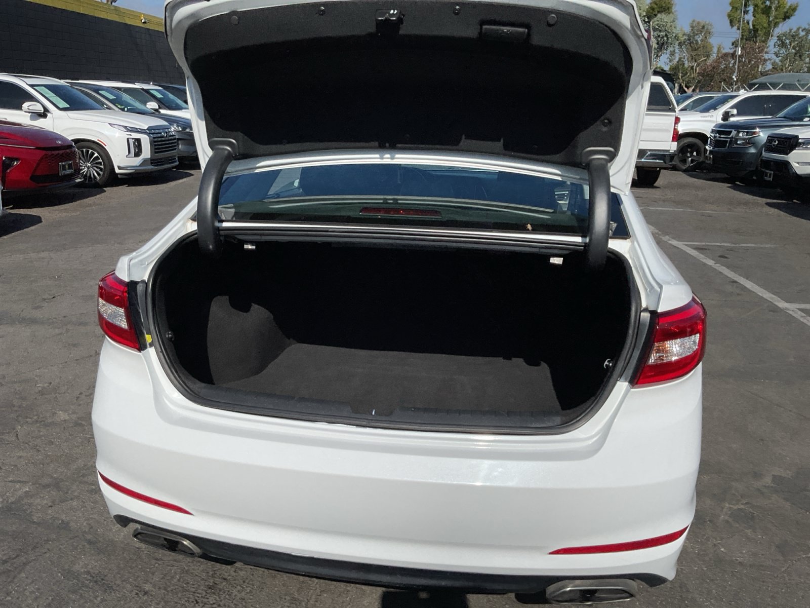 Used 2016 Hyundai Sonata Sport w/ Option Group 02 FWD image 26