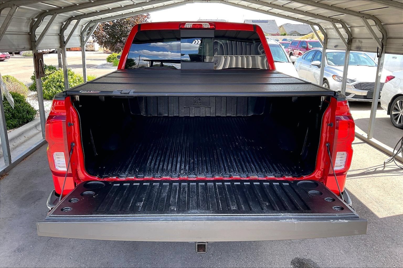 Used 2017 Chevrolet Silverado 1500 LTZ AWD/4WD image 27