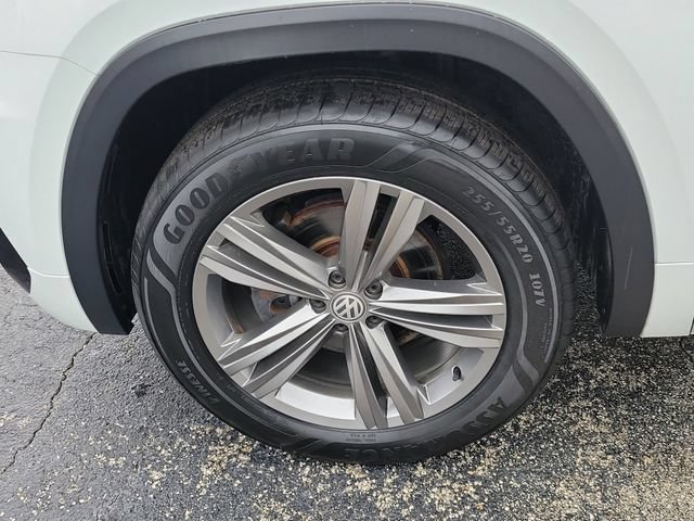 Used 2019 Volkswagen Atlas SEL R-Line AWD/4WD image 8