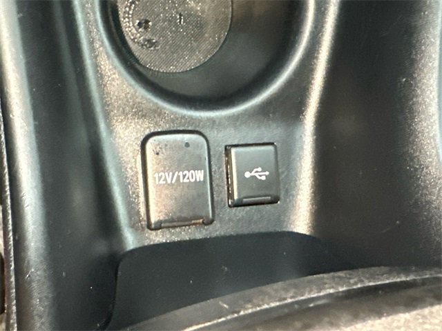 Certified 2022 Toyota Prius LE image 29