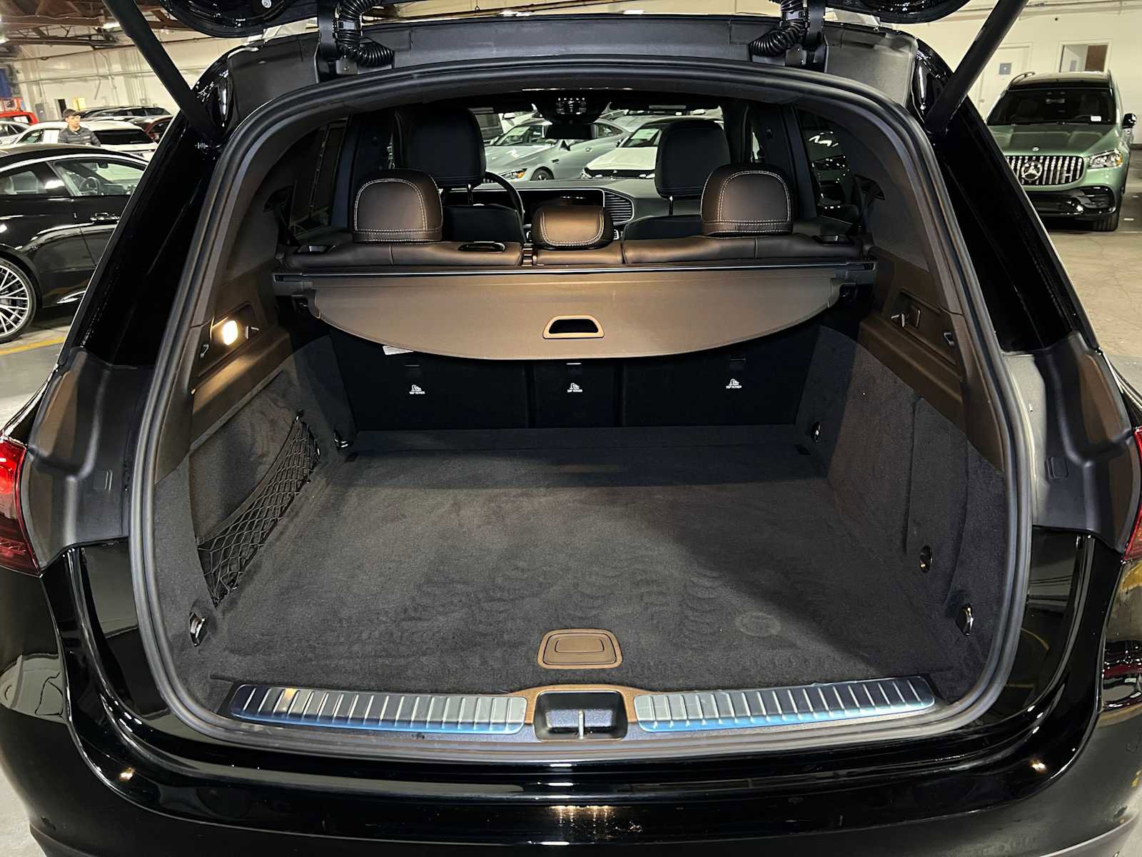 Used 2025 Mercedes-Benz GLE 350 4MATIC image 17