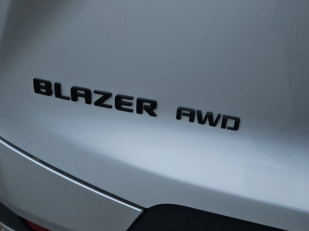 Used 2020 Chevrolet Blazer LT AWD/4WD image 12