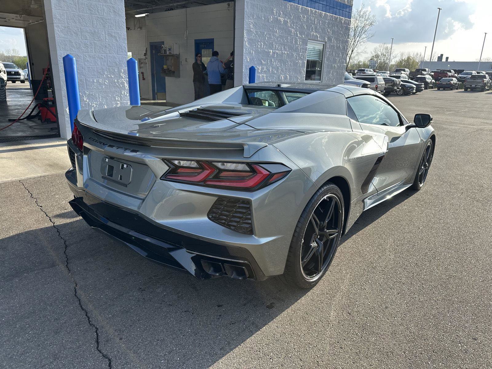 Used 2024 Chevrolet Corvette Stingray Preferred Conv w/ Battery Protection Package RWD image 7