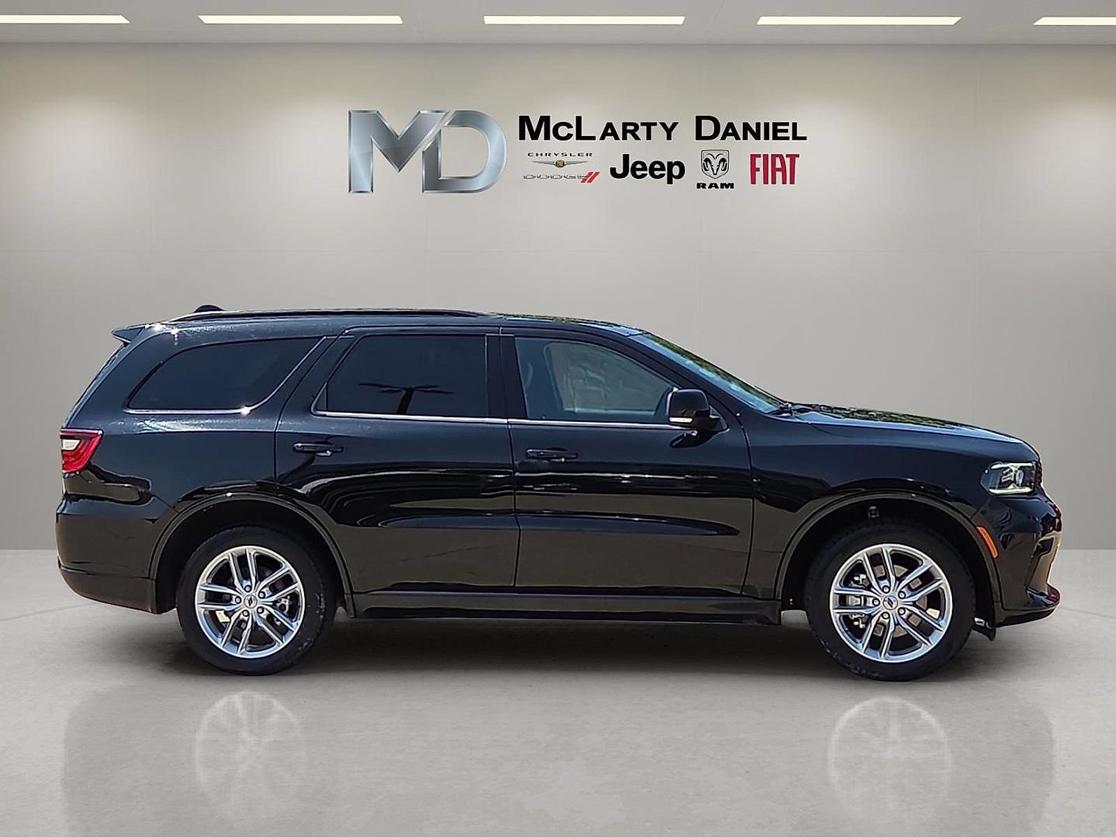 Used 2024 Dodge Durango GT AWD/4WD image 6
