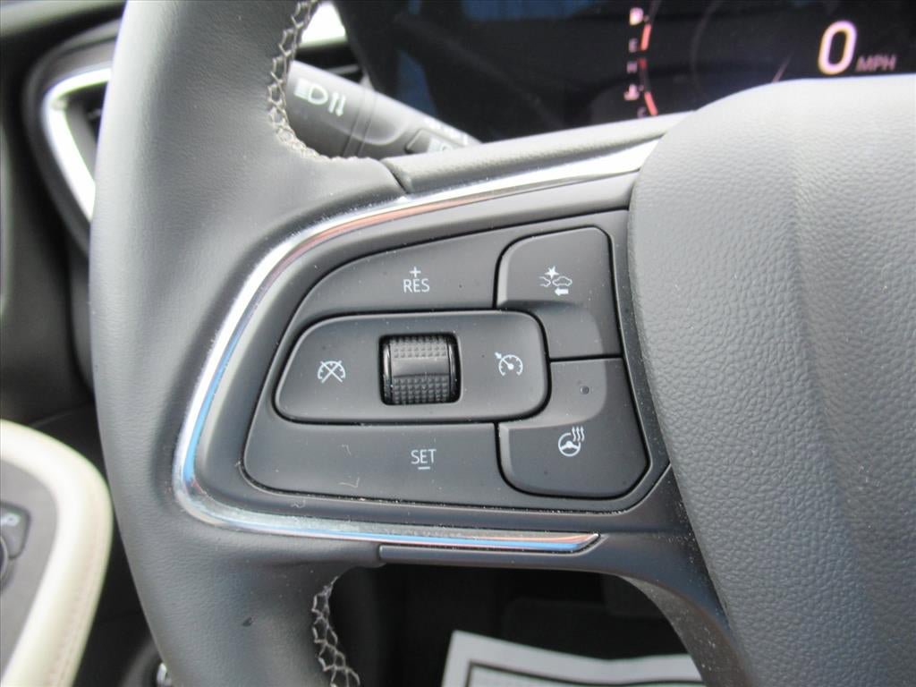 Used 2024 Buick Encore GX Avenir w/ Avenir Technology Package FWD image 21