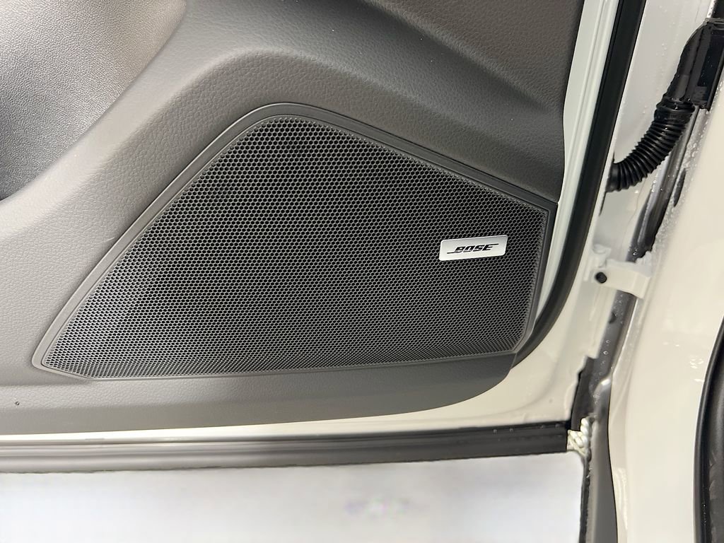 New 2026 Porsche Cayenne image 21