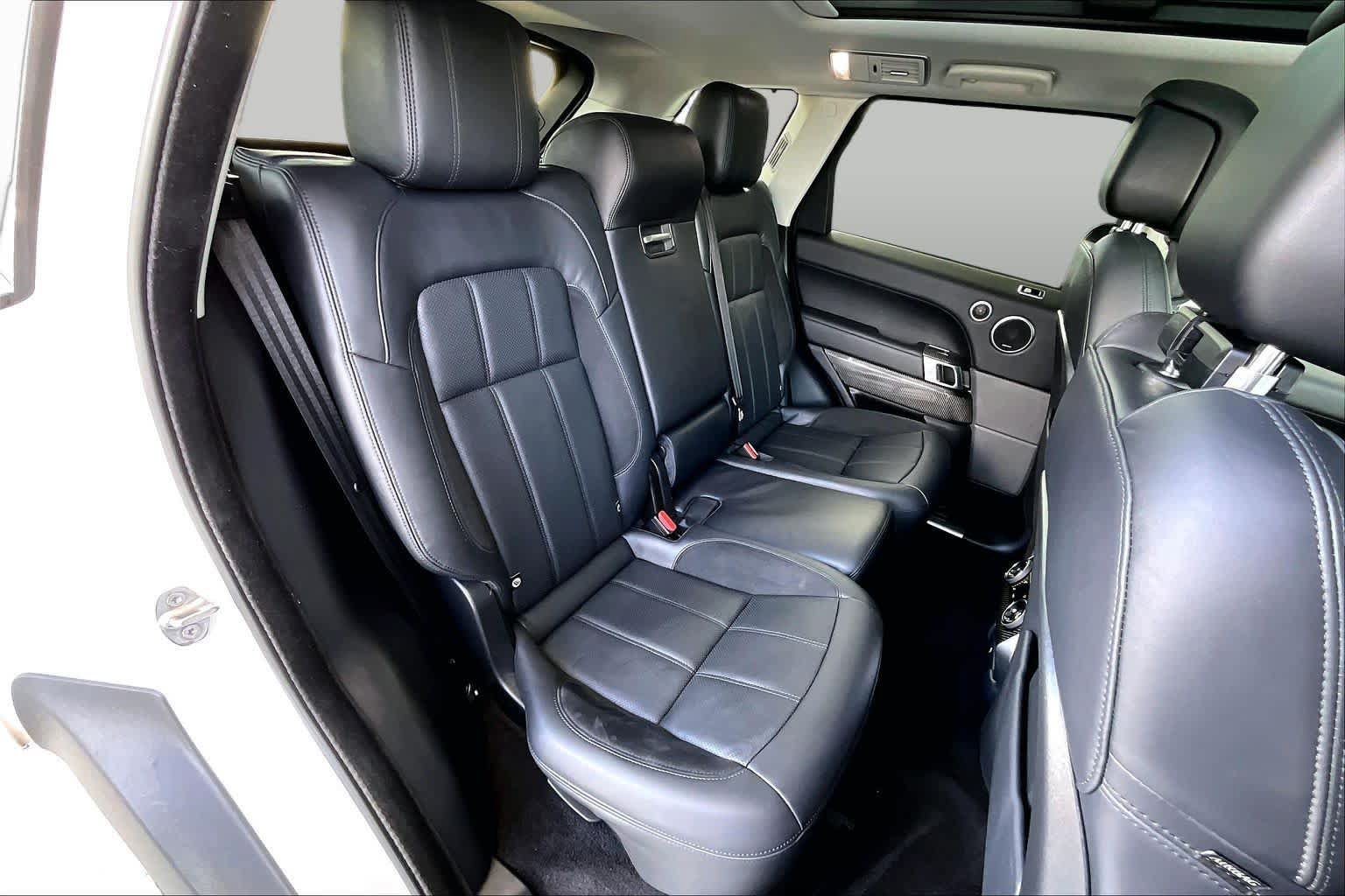 Used 2022 Land Rover Range Rover Sport HST AWD/4WD image 18